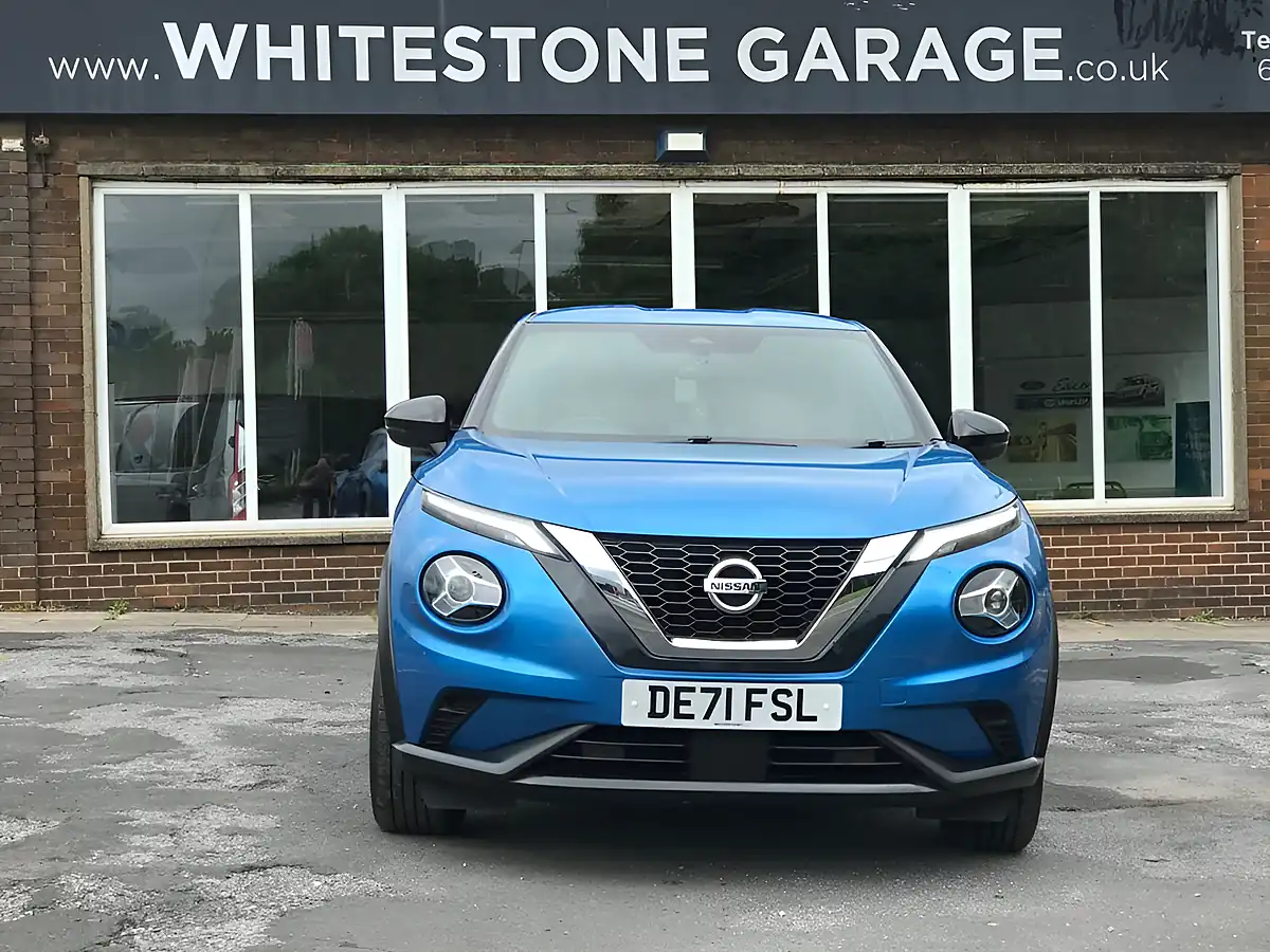 Used 2021 Nissan Juke N-Connecta Vivid Blue - Interior and Exterior details 8