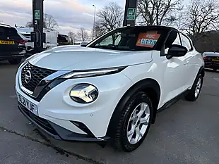 Used 2021 Nissan Juke N-Connecta White - Interior and Exterior details 3