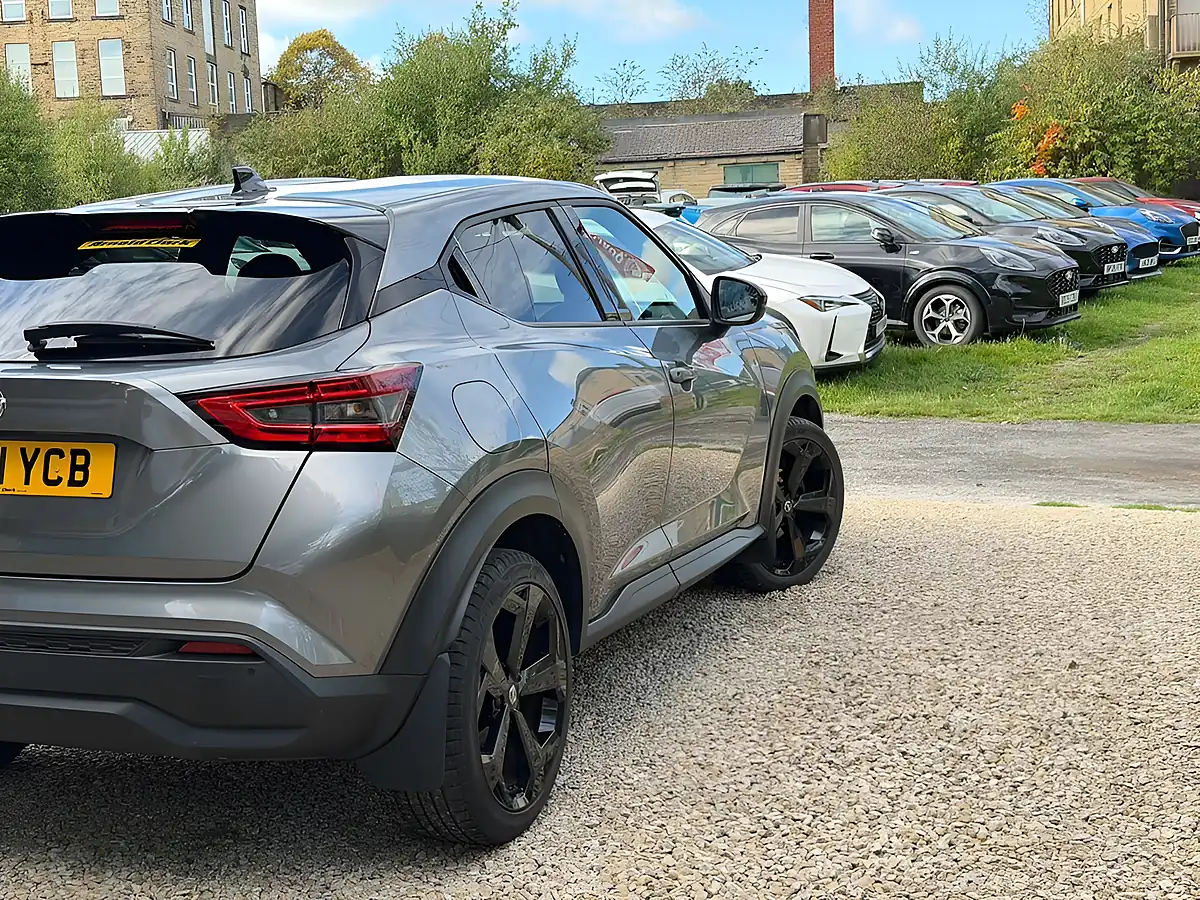 Used 2021 Nissan Juke Tekna Grey - Interior and Exterior details 10