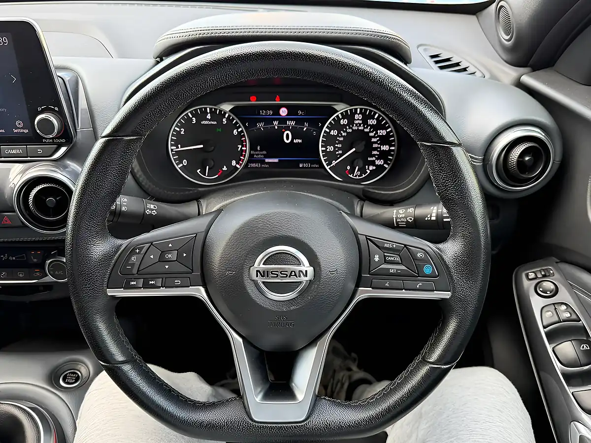 Used 2021 Nissan Juke Tekna Grey - Interior and Exterior details 16