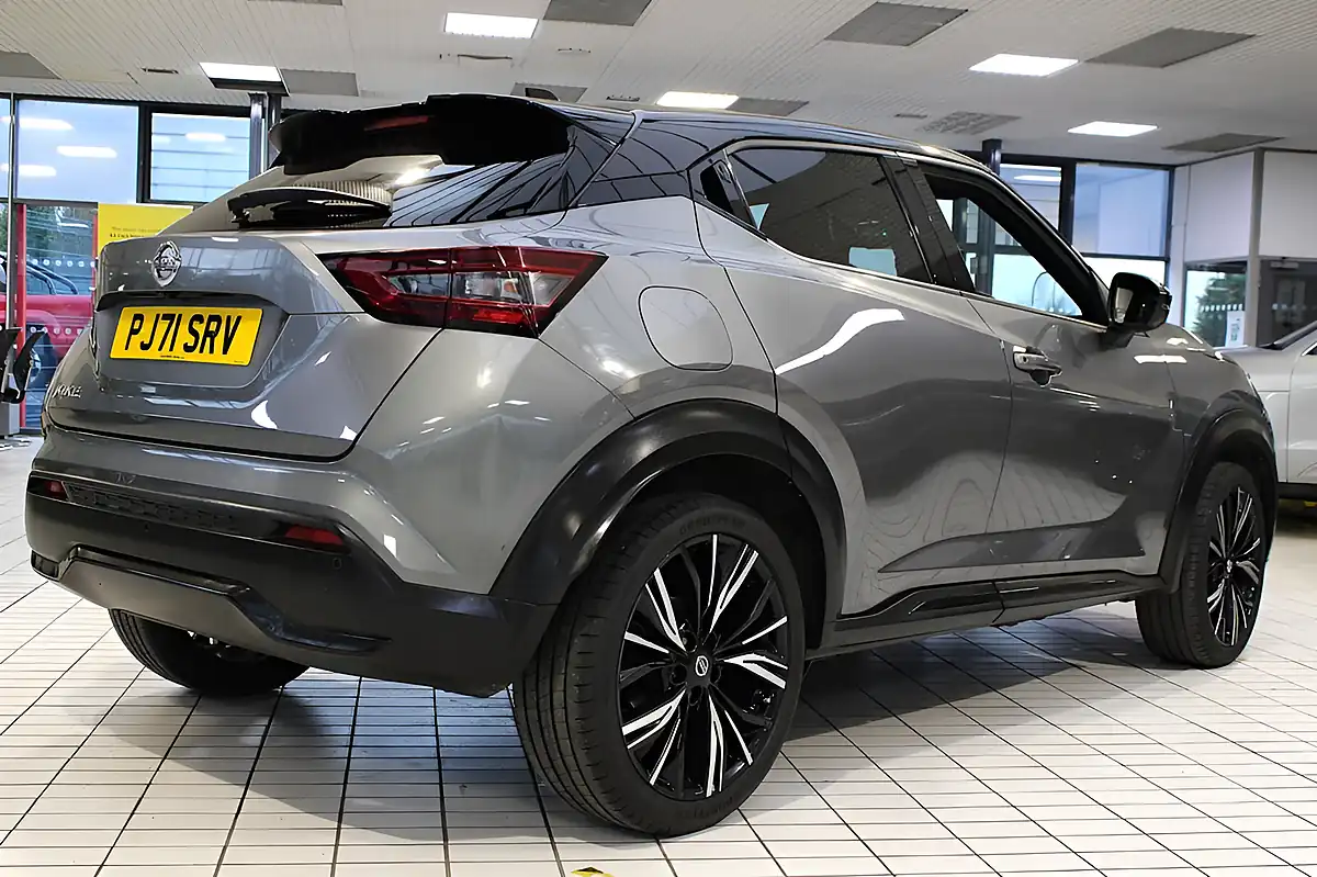 Used 2021 Nissan Juke Tekna+ Grey - Interior and Exterior details 13