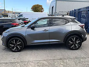 Used 2021 Nissan Juke Tekna+ Grey Metallic - Interior and Exterior details 9