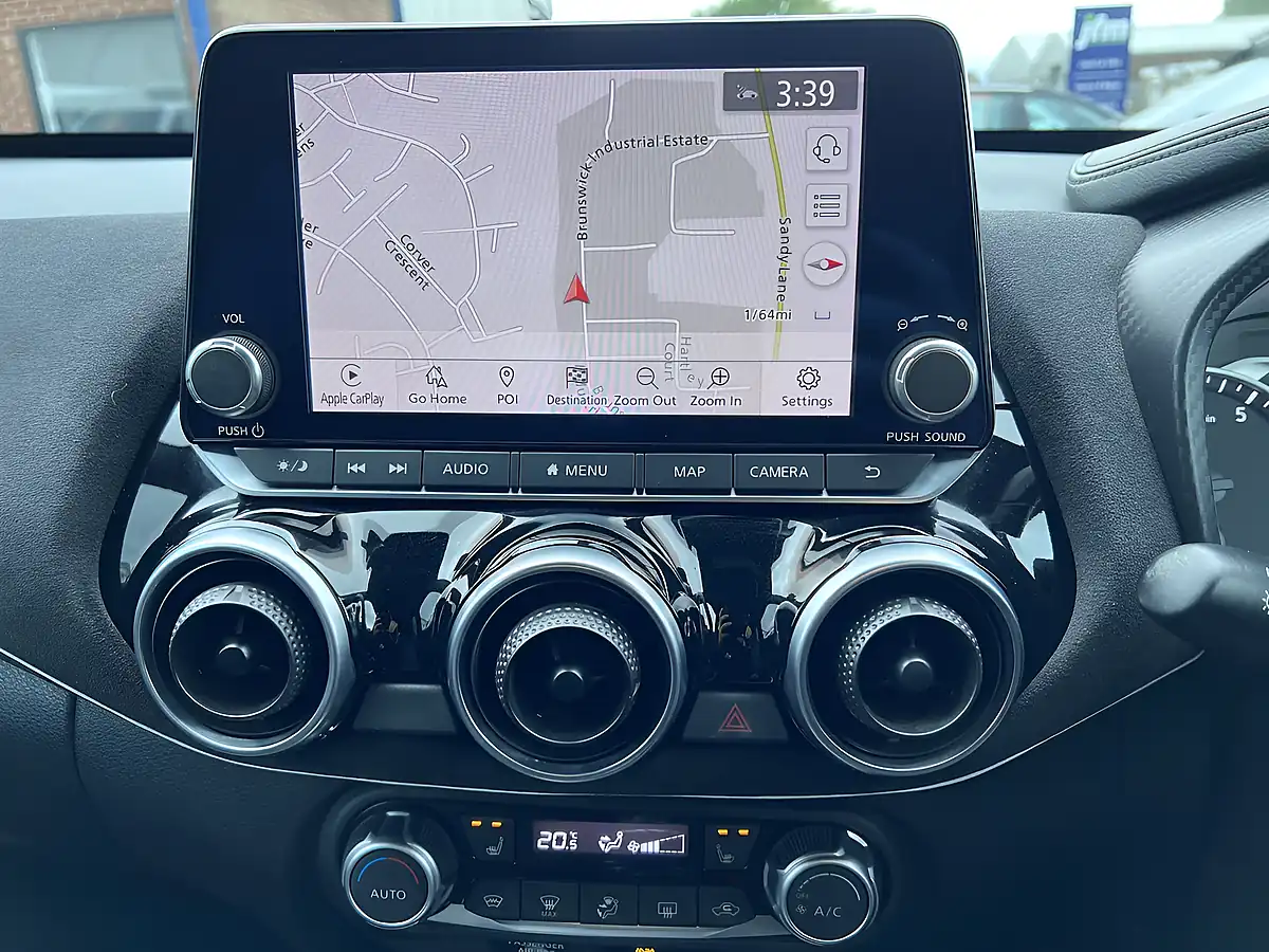Used 2021 Nissan Juke Tekna+ Pearl Black Met - Interior and Exterior details 12