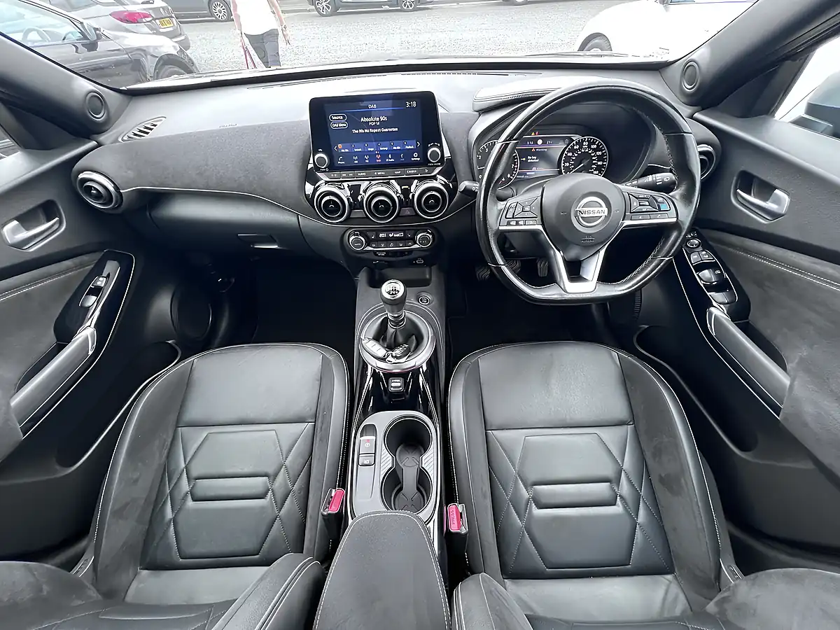 Used 2021 Nissan Juke Tekna+ Pearl Black Met - Interior and Exterior details 2