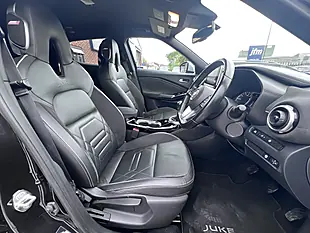 Used 2021 Nissan Juke Tekna+ Pearl Black Met - Interior and Exterior details 3