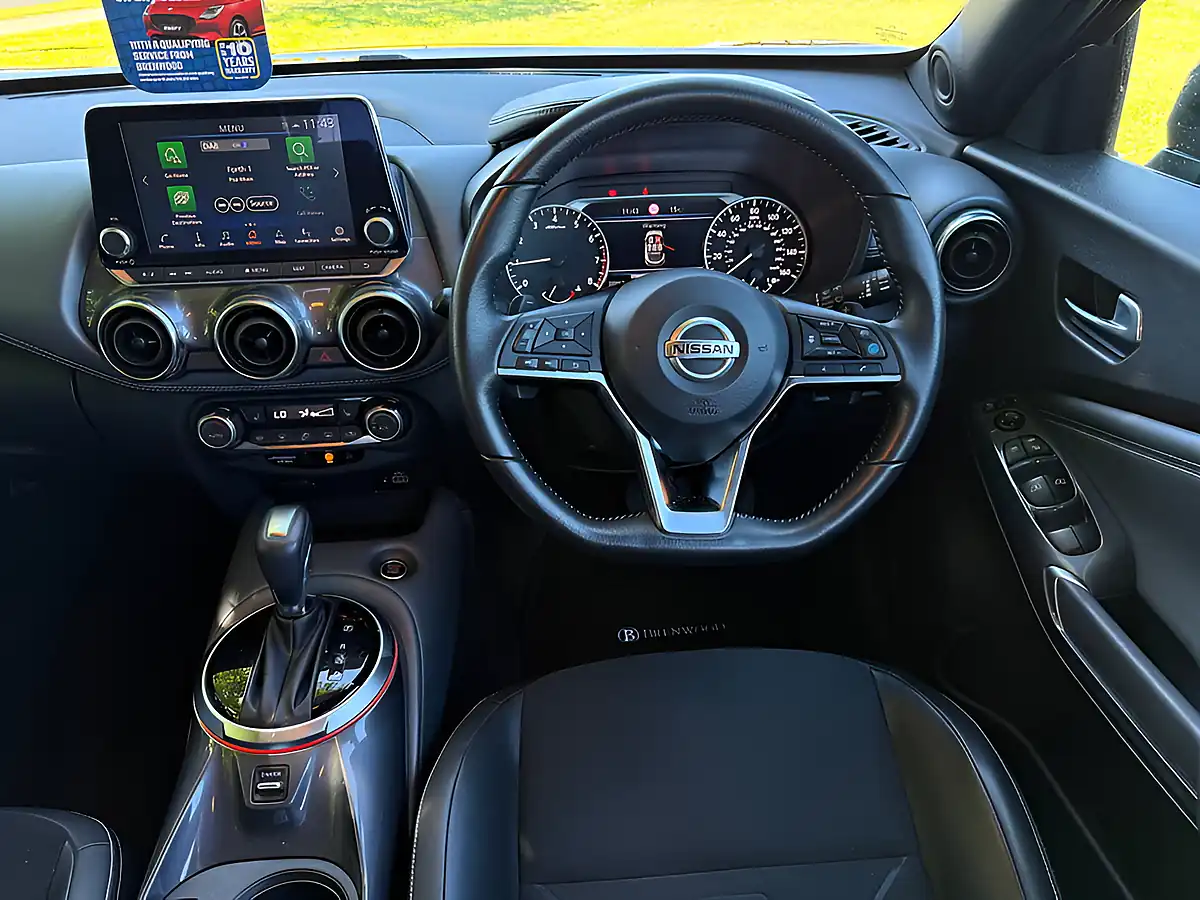 Used 2021 Nissan Juke Tekna Red - Interior and Exterior details 11