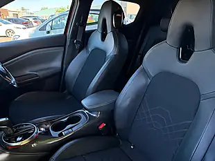 Used 2021 Nissan Juke Tekna Red - Interior and Exterior details 13