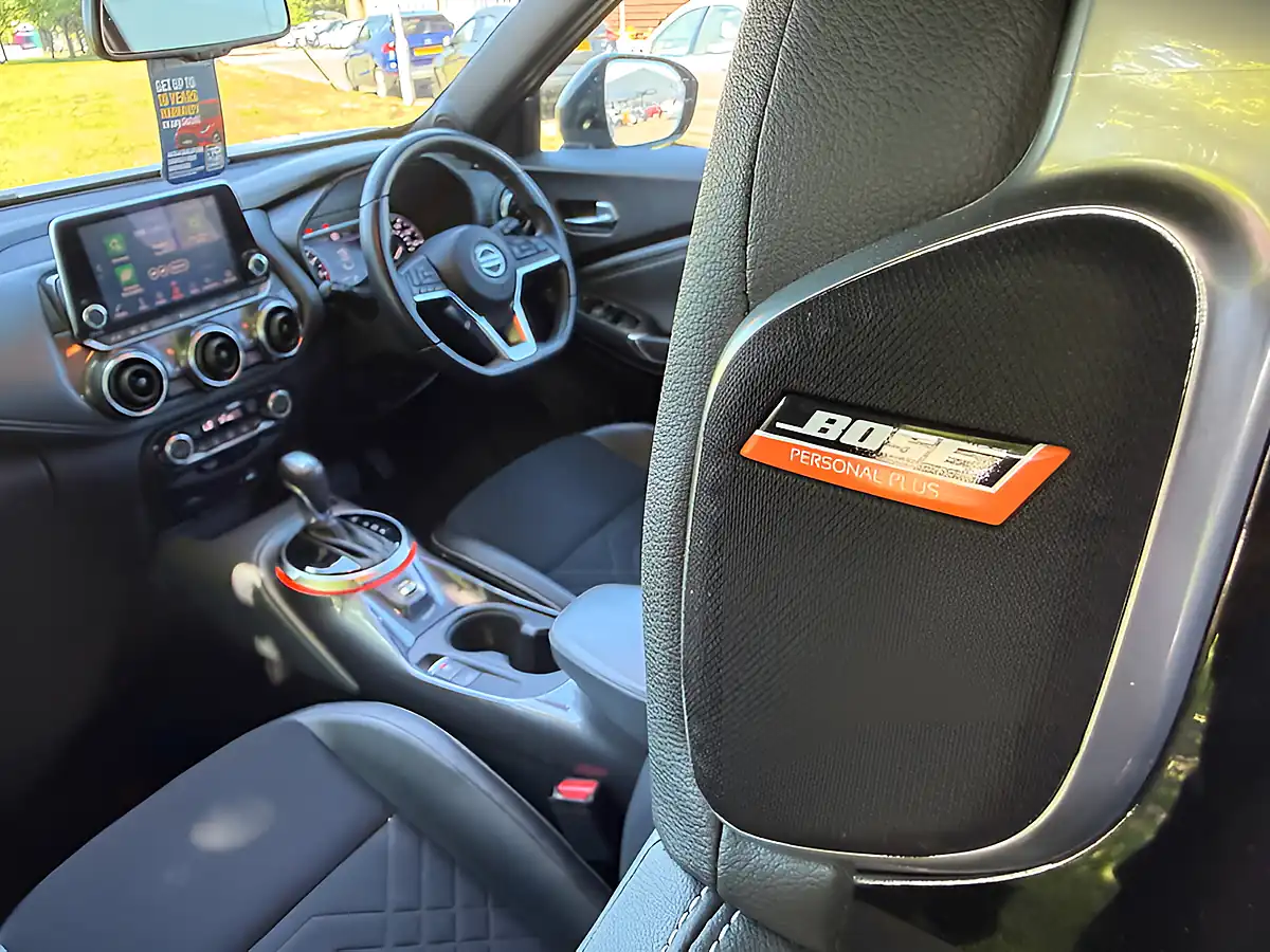 Used 2021 Nissan Juke Tekna Red - Interior and Exterior details 14