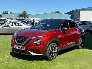 Used 2021 Nissan Juke Tekna Red - Interior and Exterior details 3