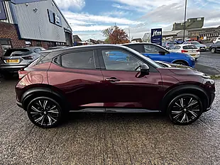 Used 2021 Nissan Juke Tekna+ Red Metallic - Interior and Exterior details 12