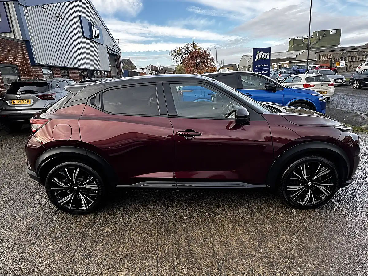 Used 2021 Nissan Juke Tekna+ Red Metallic - Interior and Exterior details 12