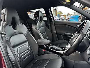 Used 2021 Nissan Juke Tekna+ Red Metallic - Interior and Exterior details 3