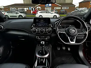 Used 2021 Nissan Juke Tekna+ Red Metallic - Interior and Exterior details 6