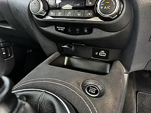 Used 2021 Nissan Juke Tekna+ Red Metallic - Interior and Exterior details 9