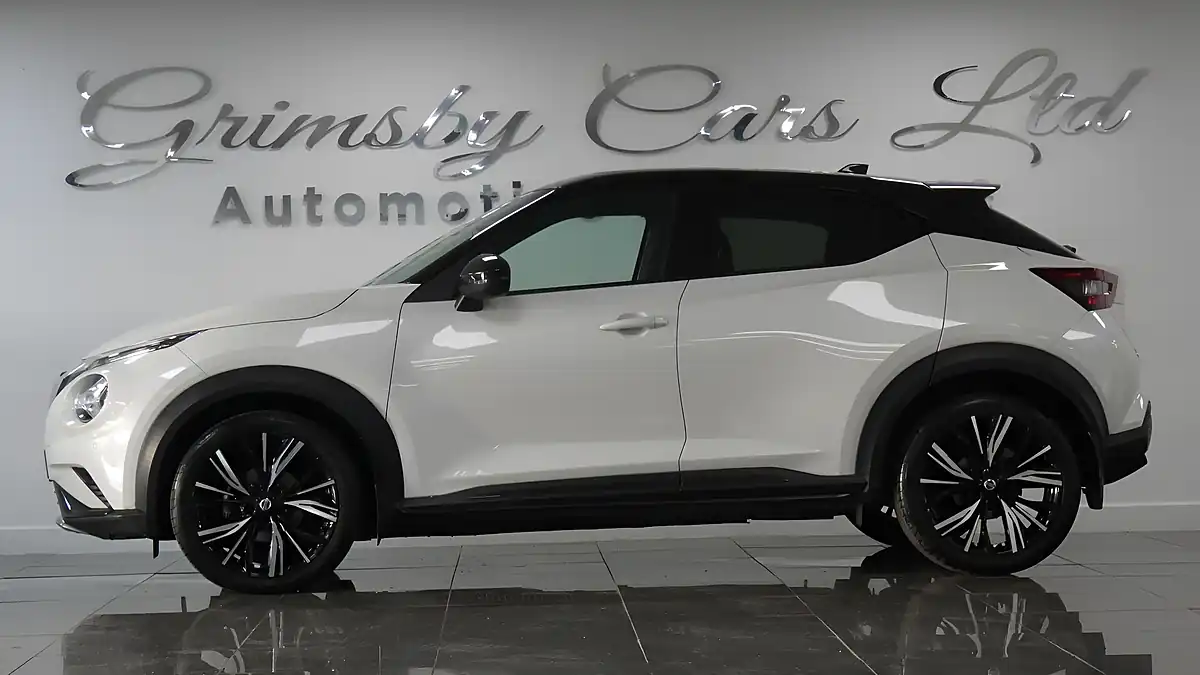 Used 2021 Nissan Juke Tekna+ White - Interior and Exterior details 2