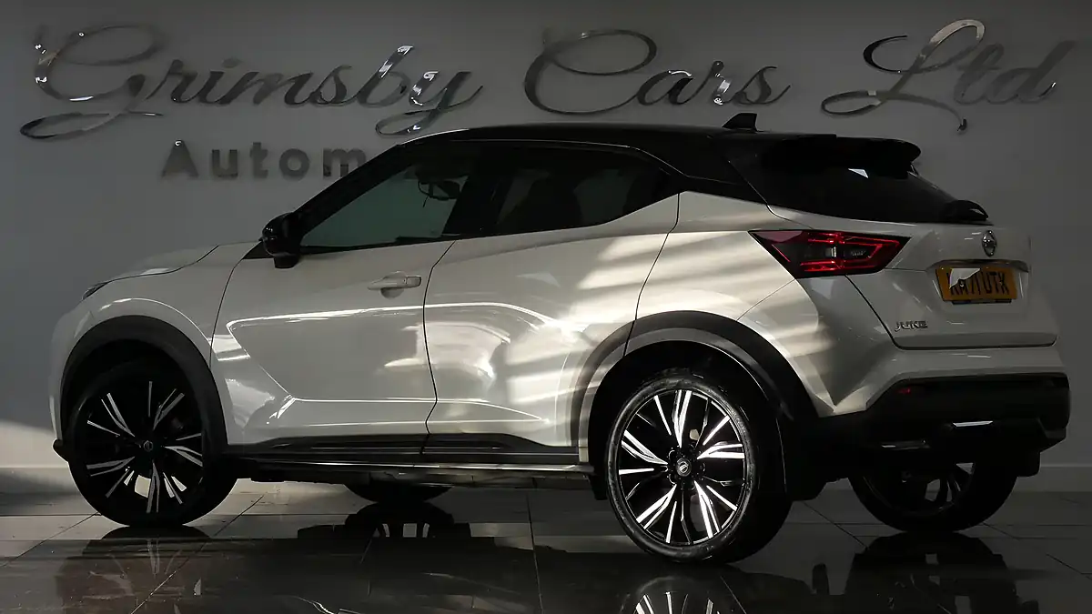 Used 2021 Nissan Juke Tekna+ White - Interior and Exterior details 3
