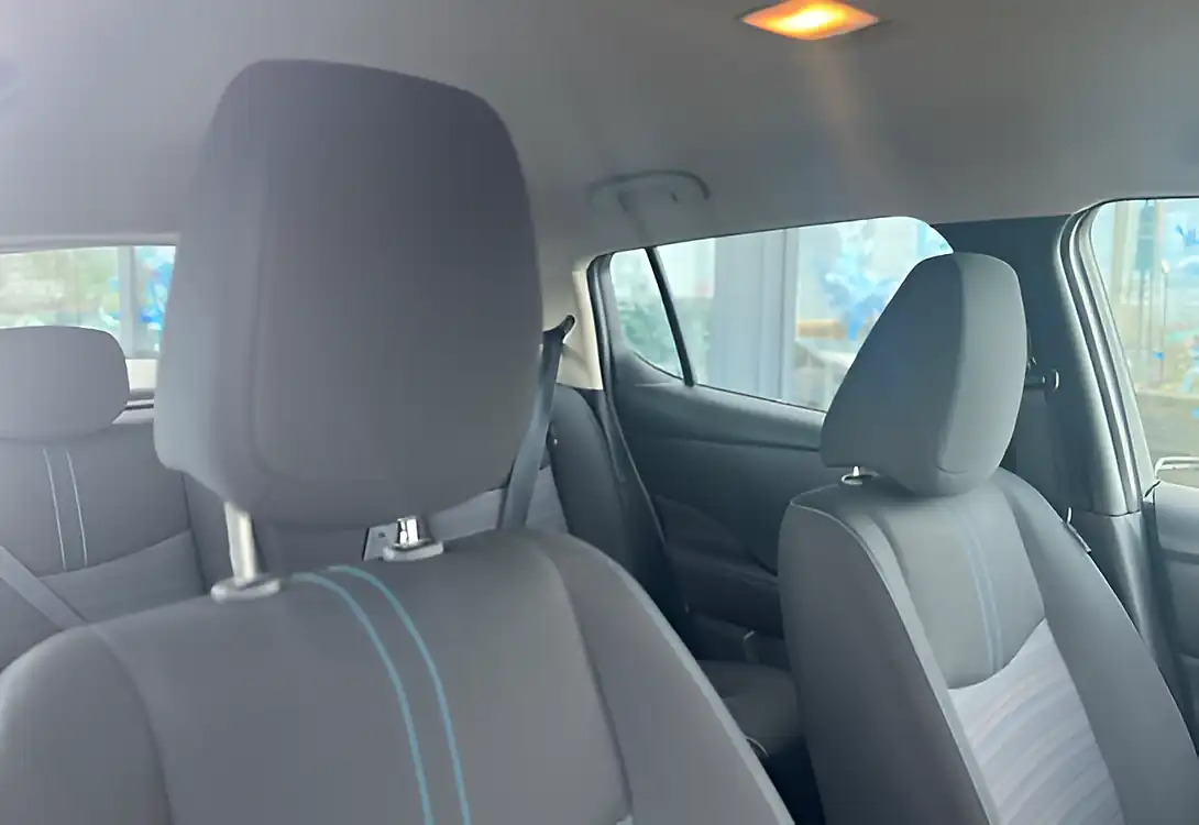 Used 2021 Nissan Leaf Acenta Black - Interior and Exterior details 14