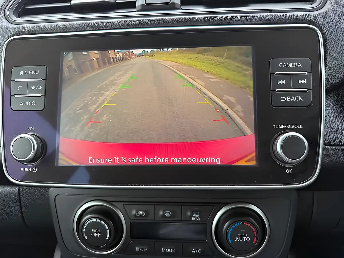 Used 2021 Nissan Leaf Acenta Flame Red - Interior and Exterior details 17