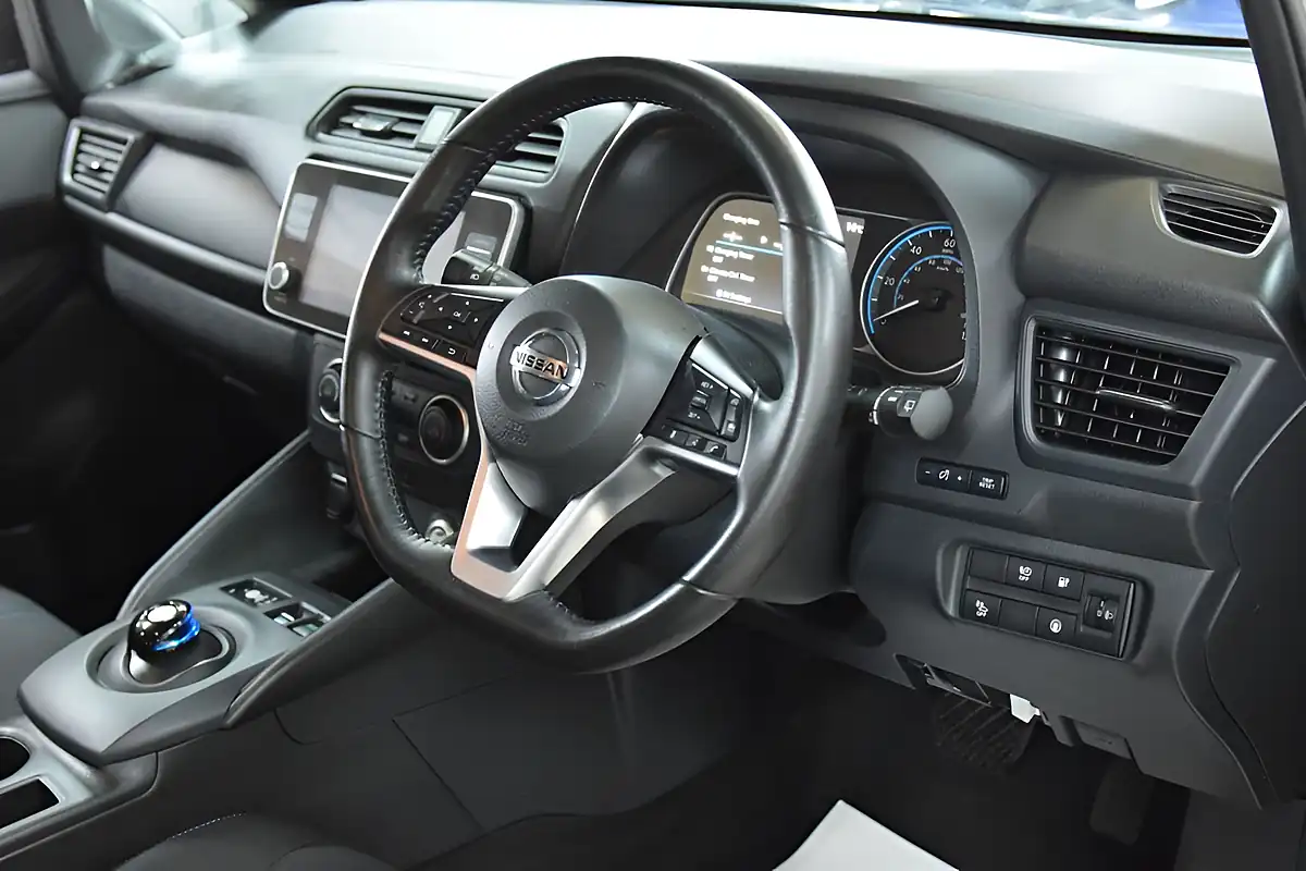 Used 2021 Nissan Leaf Acenta Grey - Interior and Exterior details 10
