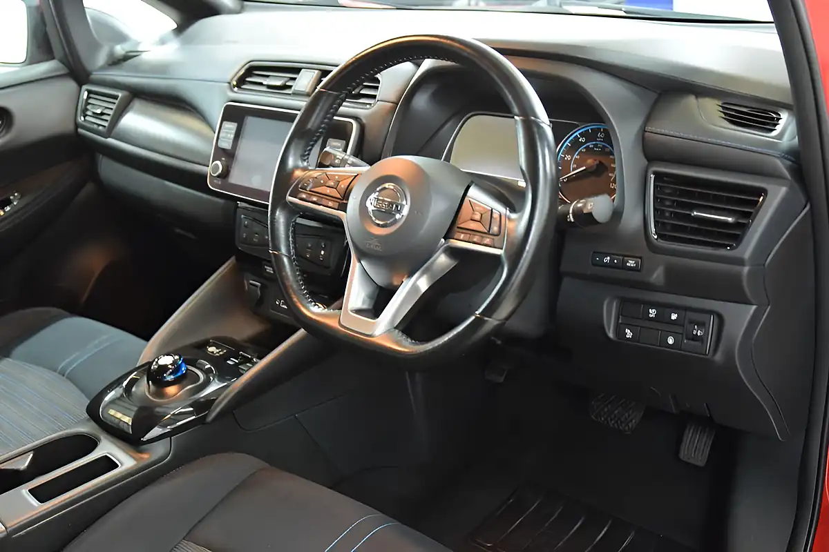 Used 2021 Nissan Leaf Acenta Red - Interior and Exterior details 7