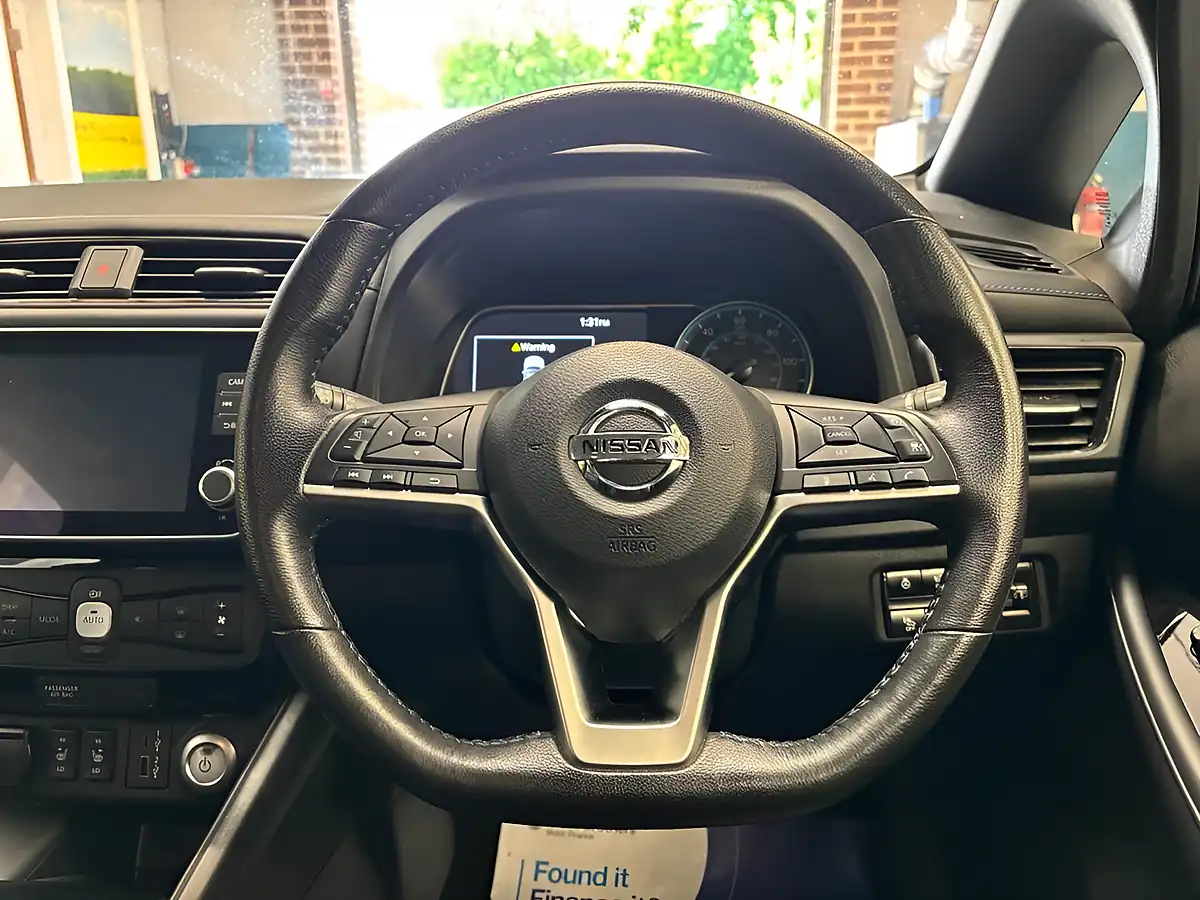 Used 2021 Nissan Leaf N-Connecta Blue - Interior and Exterior details 11