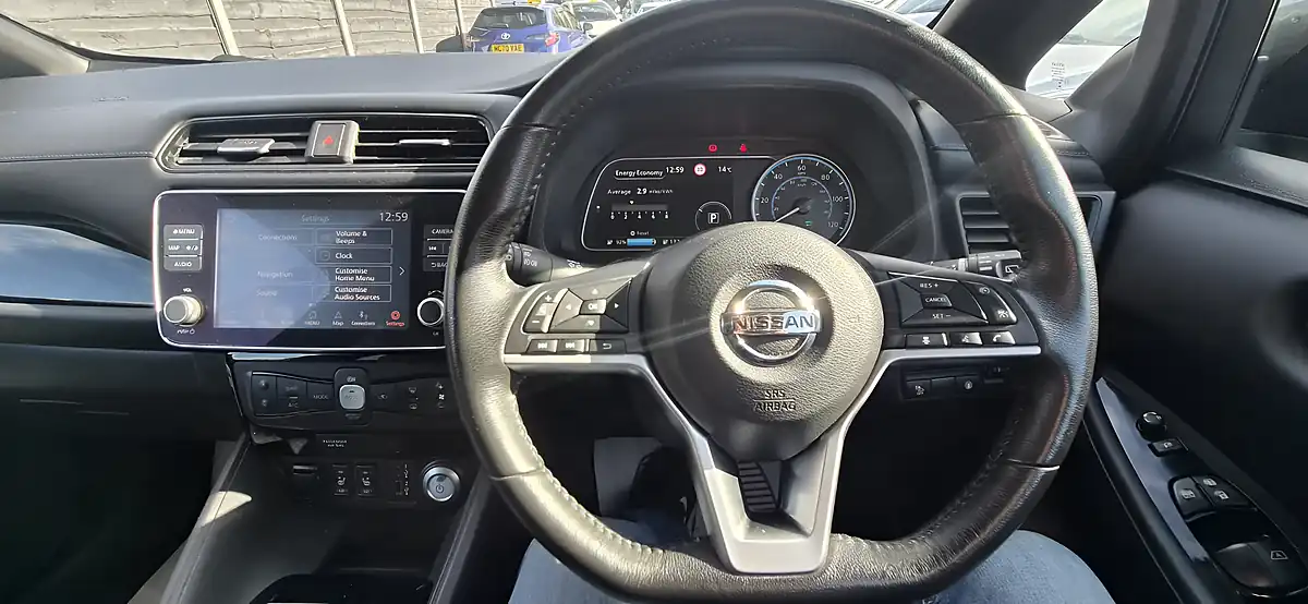 Used 2021 Nissan Leaf N-Connecta Grey - Interior and Exterior details 11