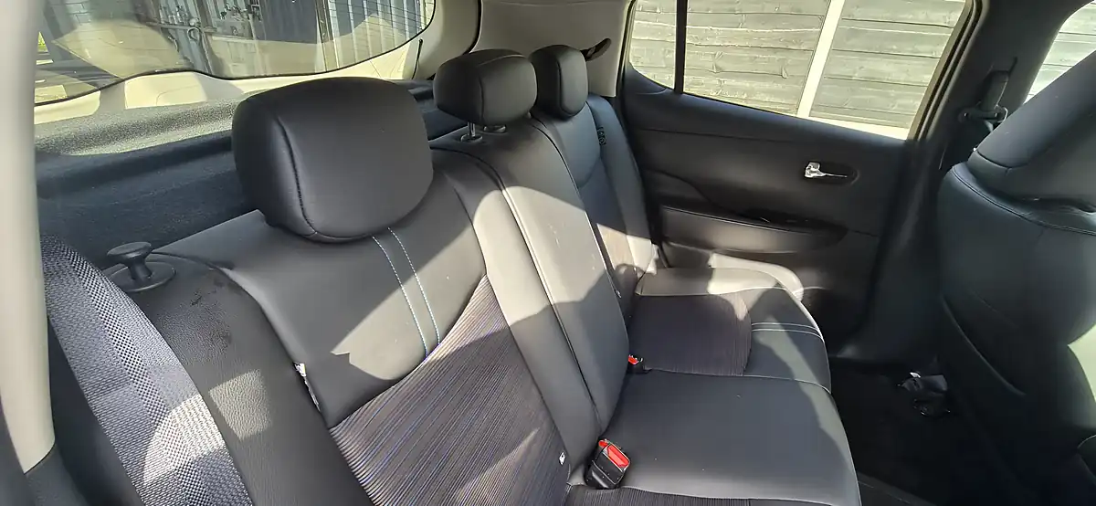 Used 2021 Nissan Leaf N-Connecta Grey - Interior and Exterior details 16