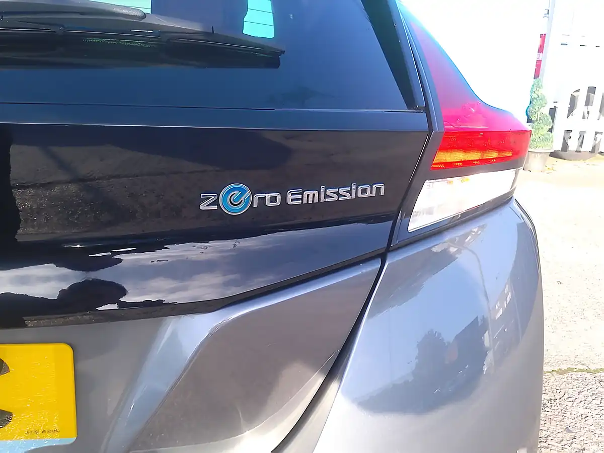Used 2021 Nissan Leaf N-Connecta Grey - Interior and Exterior details 18