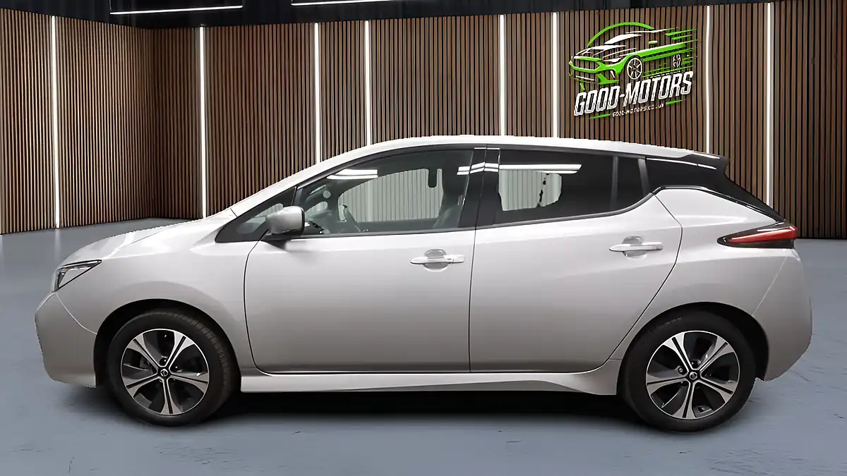Used 2021 Nissan Leaf N-Connecta Silver - Interior and Exterior details 12