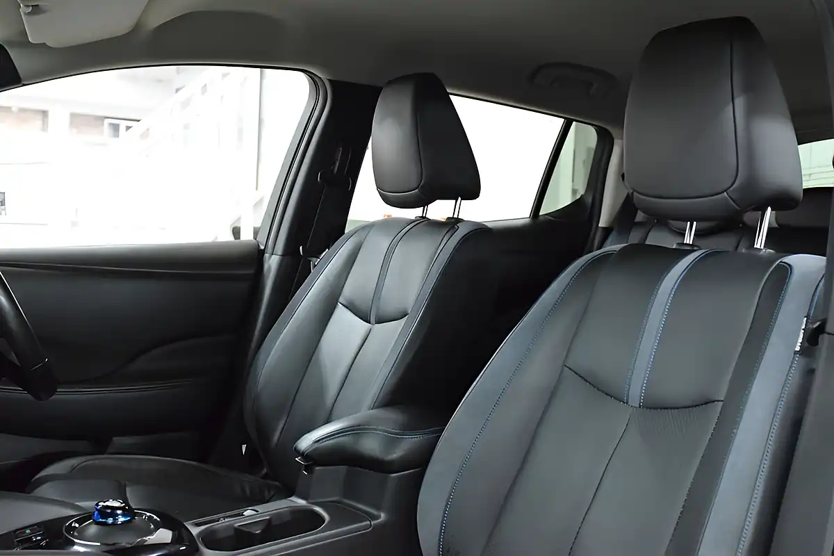 Used 2021 Nissan Leaf Tekna Black - Interior and Exterior details 18