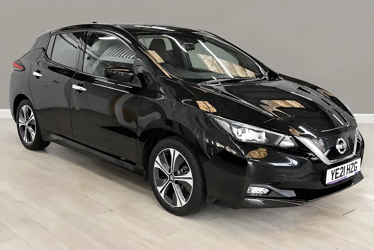 Used 2021 Nissan Leaf Tekna Black - Interior and Exterior details 4