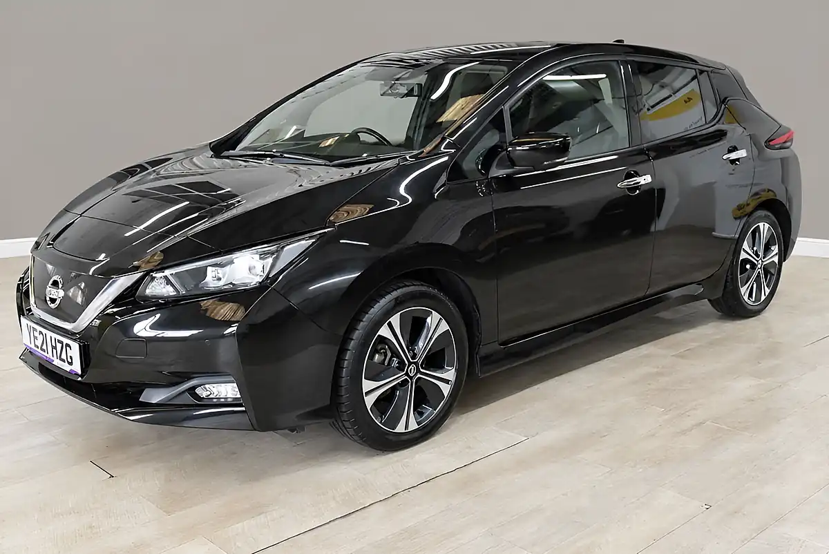 Used 2021 Nissan Leaf Tekna Black - Interior and Exterior details 5