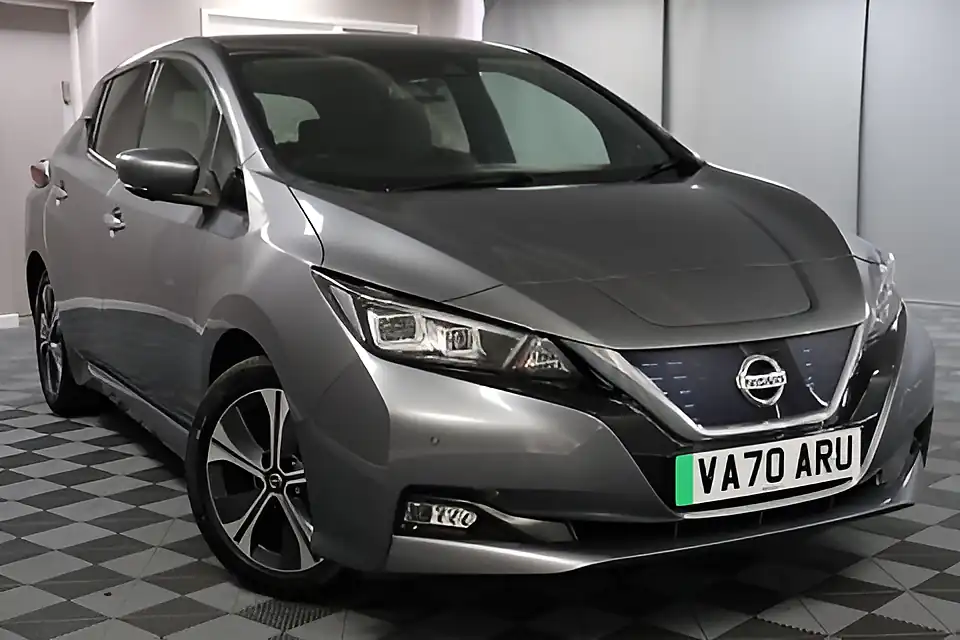 Used 2021 Nissan Leaf Tekna Grey - Interior and Exterior details 11