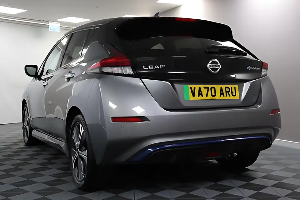 Used 2021 Nissan Leaf Tekna Grey - Interior and Exterior details 15