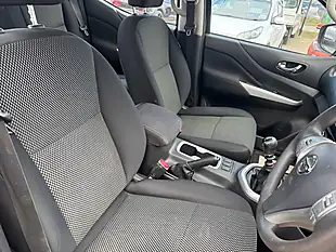 Used 2021 Nissan Navara Acenta Black - Interior and Exterior details 17