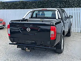 Used 2021 Nissan Navara Acenta Black - Interior and Exterior details 6