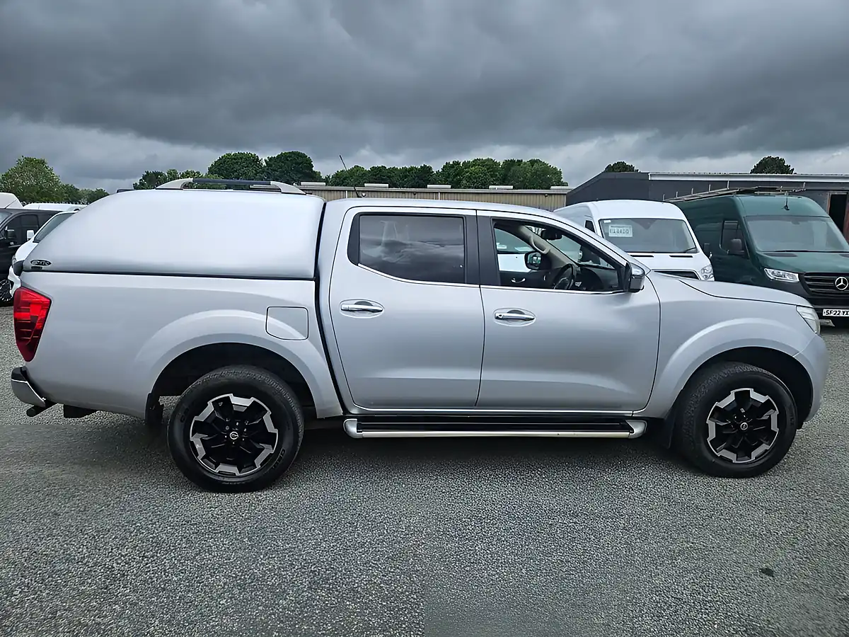 Used 2021 Nissan Navara N-Connecta Silver - Interior and Exterior details 2