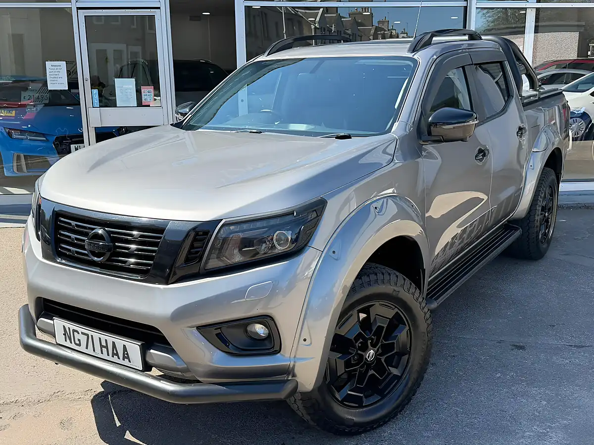 Used 2021 Nissan Navara N-Guard Grey - Interior and Exterior details 4