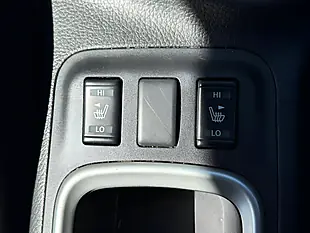 Used 2021 Nissan Navara N-Guard Grey - Interior and Exterior details 8