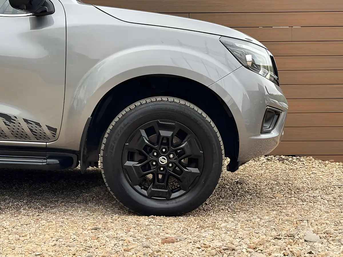 Used 2021 Nissan Navara N-Guard Grey - Interior and Exterior details 10