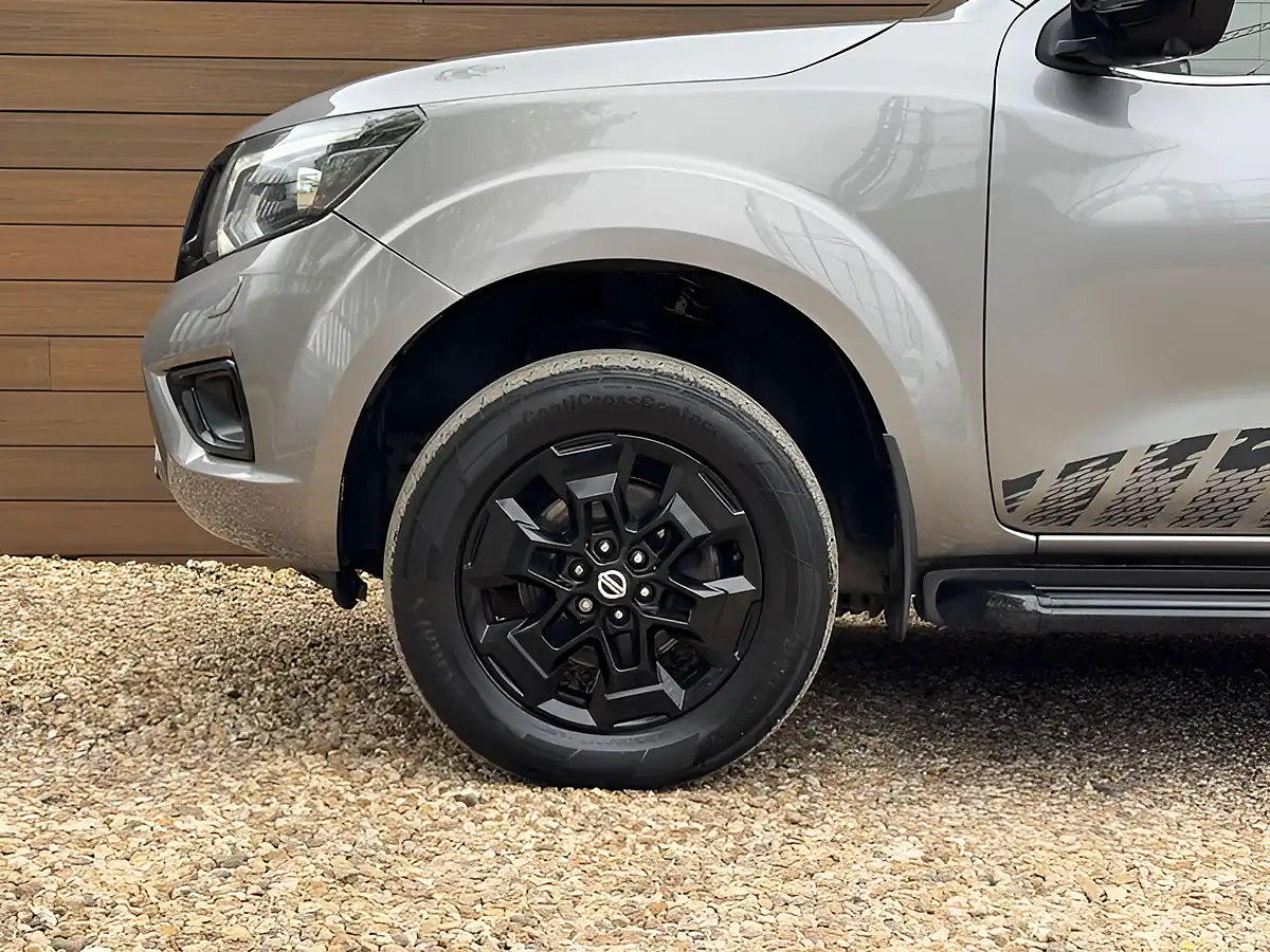 Used 2021 Nissan Navara N-Guard Grey - Interior and Exterior details 11