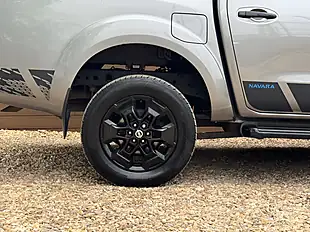 Used 2021 Nissan Navara N-Guard Grey - Interior and Exterior details 12