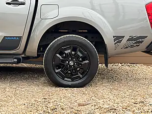 Used 2021 Nissan Navara N-Guard Grey - Interior and Exterior details 13