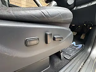 Used 2021 Nissan Navara N-Guard Grey - Interior and Exterior details 16