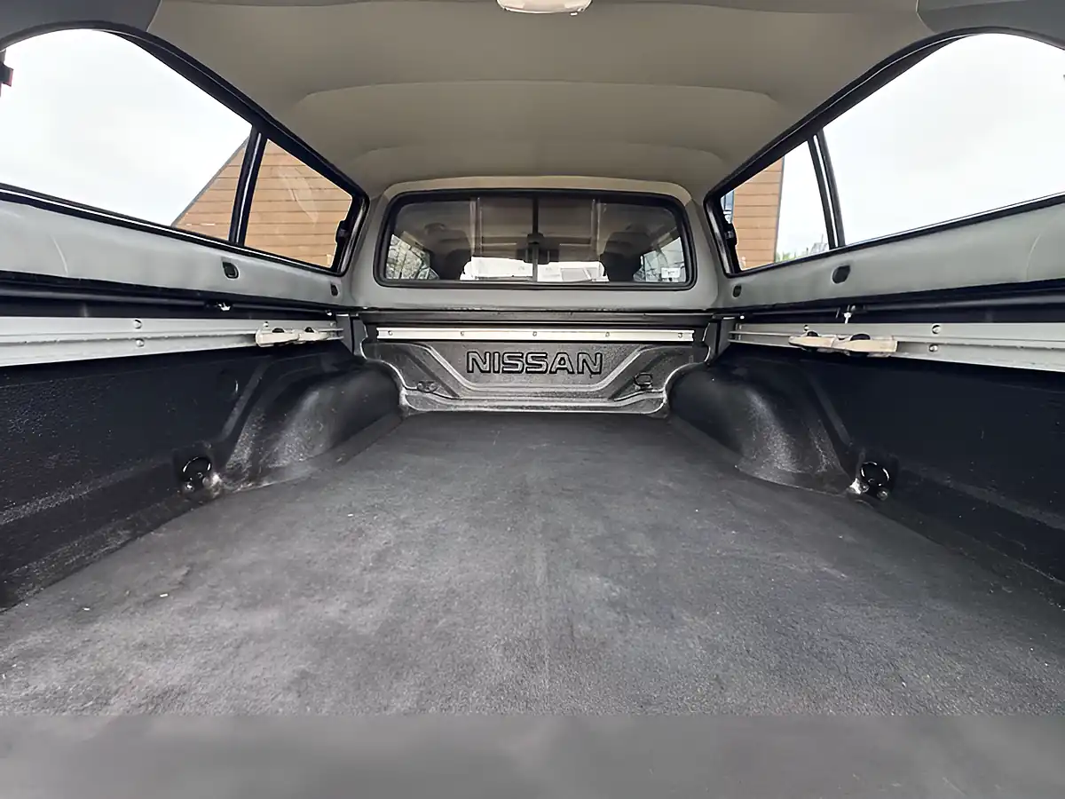 Used 2021 Nissan Navara N-Guard Grey - Interior and Exterior details 6