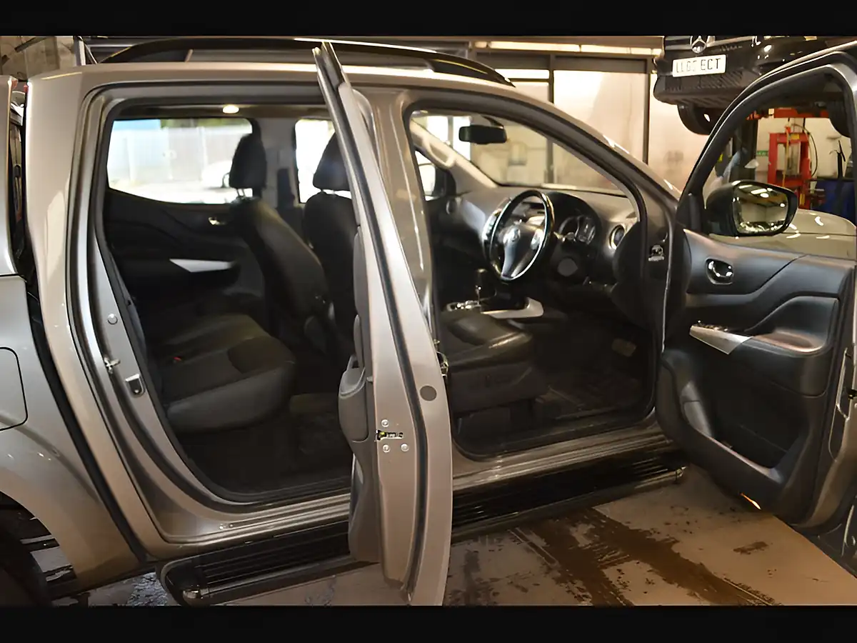 Used 2021 Nissan Navara N-Guard Grey - Interior and Exterior details 13