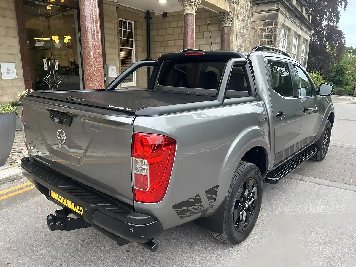 Used 2021 Nissan Navara N-Guard Metallic Grey - Interior and Exterior details 11