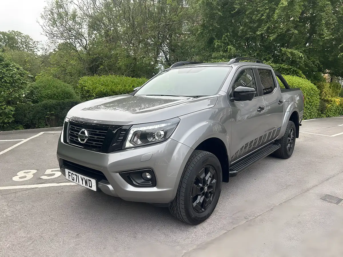 Used 2021 Nissan Navara N-Guard Metallic Grey - Interior and Exterior details 5