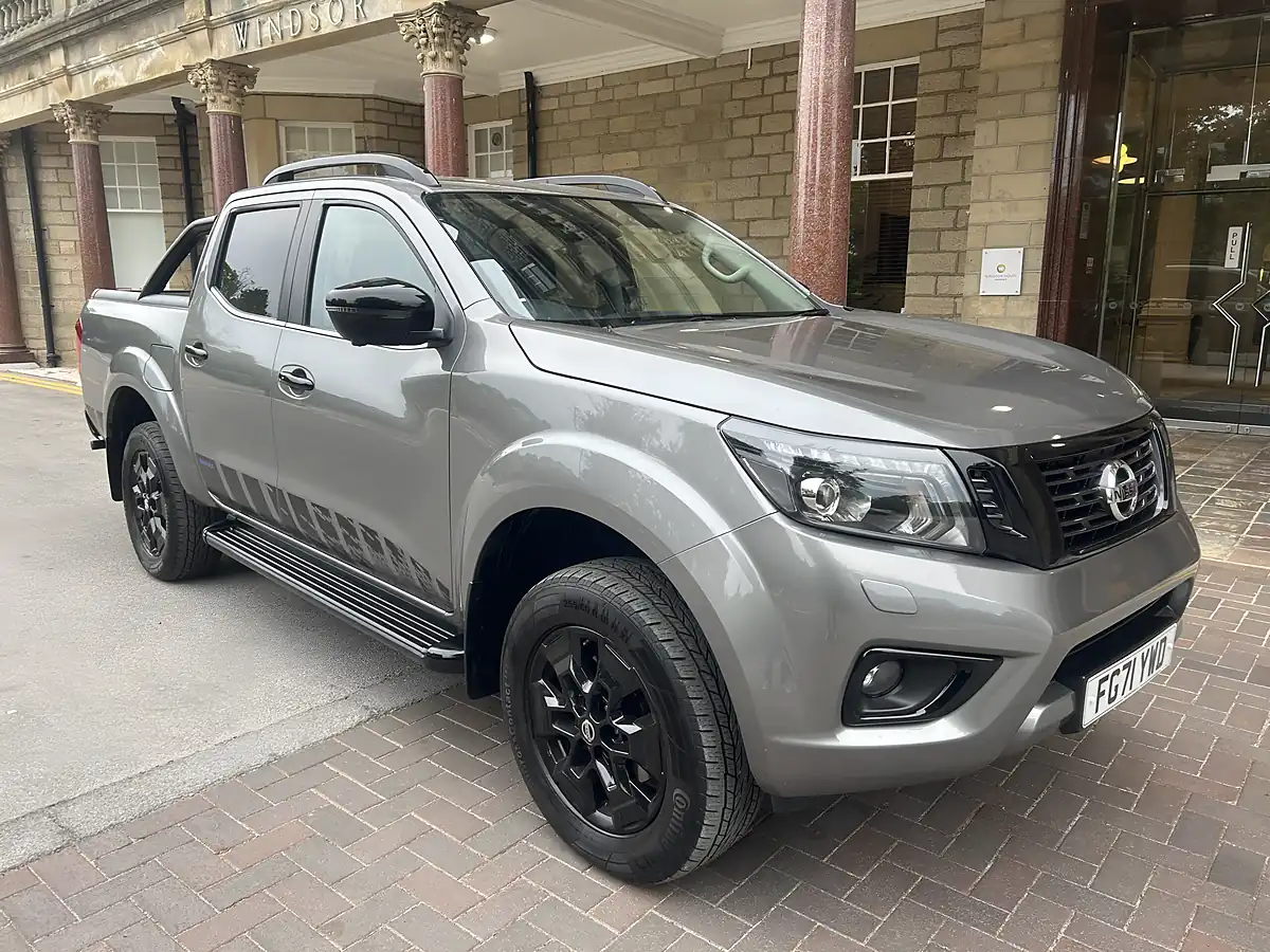 Used 2021 Nissan Navara N-Guard Metallic Grey - Interior and Exterior details 9