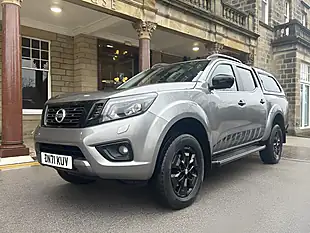 Used 2021 Nissan Navara N-Guard Metallic Twilight Grey - Interior and Exterior details 10